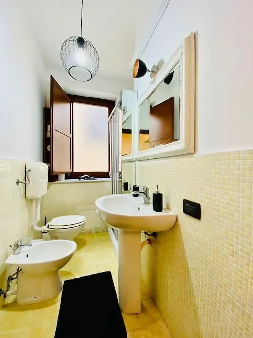 Baddar'Home Palermo 0*,  Italy